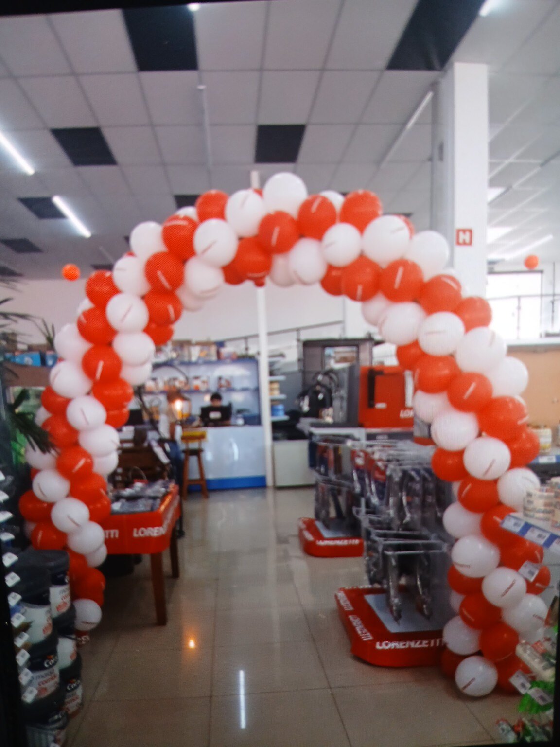 Arco de entrada para marcar a campanha